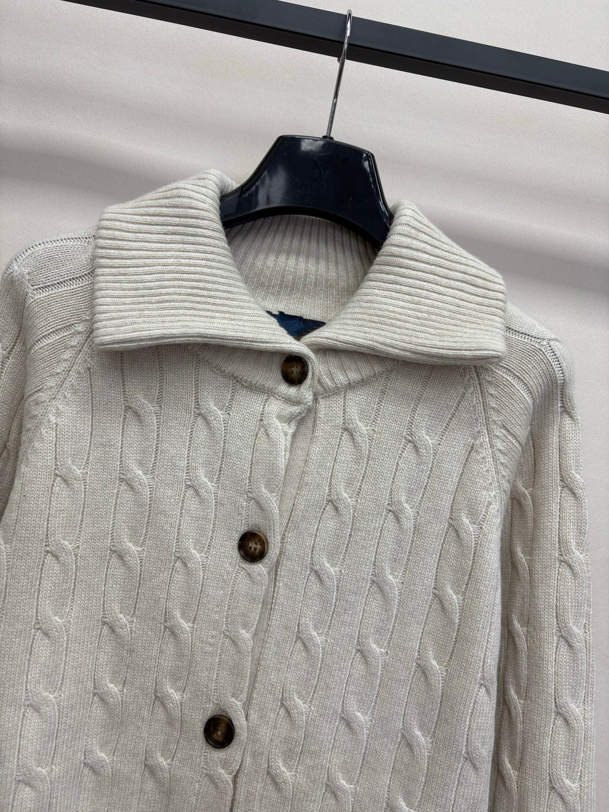 Autumn and Winter Lapel Short Sweater