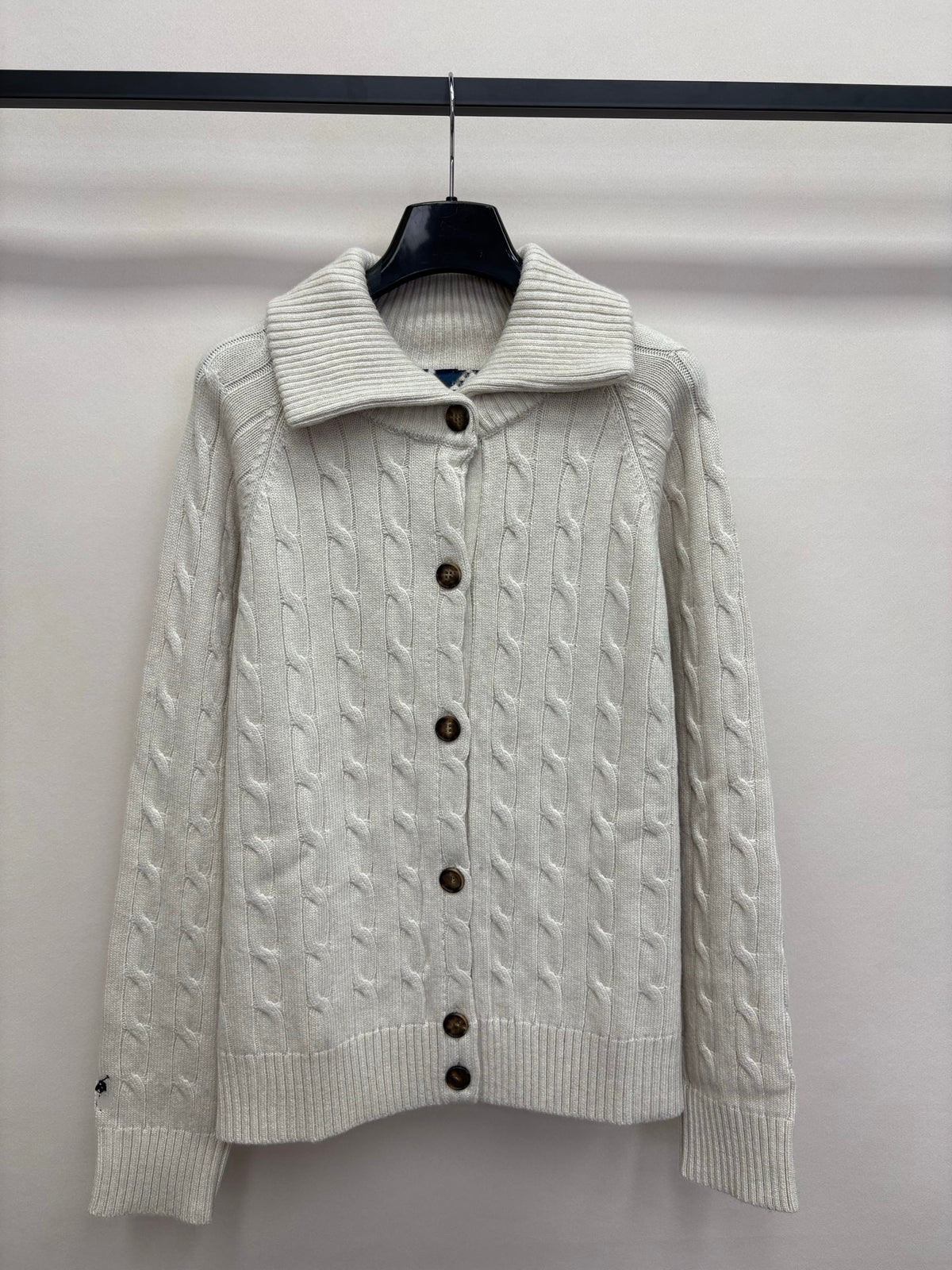 Autumn and Winter Lapel Short Sweater